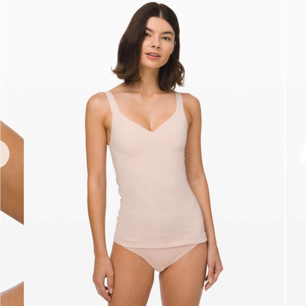 Lululemon simply sleek 2 in 1 tank size 6